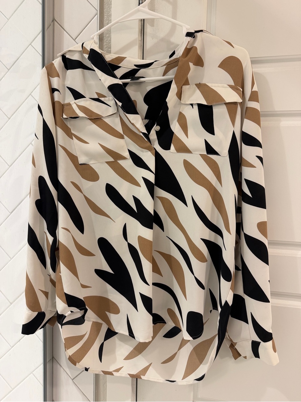 Ann Taylor Cream Button-Down Blouse with Black & Brown Abstract Print